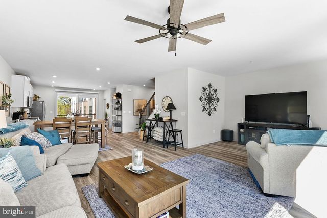 2612 NEABSCO COMMON PL, Woodbridge, VA 22191