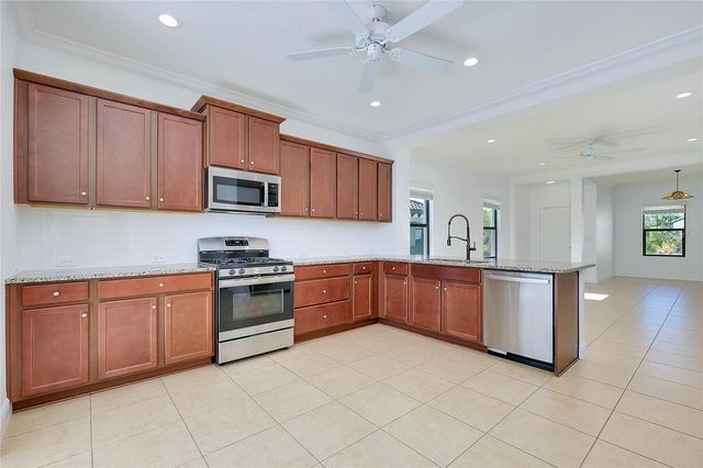 220 BRIENZA LOOP, Nokomis, FL 34275