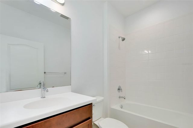 220 BRIENZA LOOP, Nokomis, FL 34275