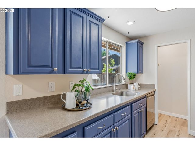 2875 Se 174TH Ave, Portland, OR 97236