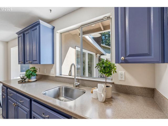 2875 Se 174TH Ave, Portland, OR 97236