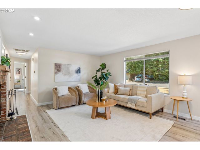 2875 Se 174TH Ave, Portland, OR 97236
