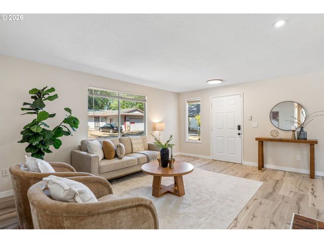 2875 Se 174TH Ave, Portland, OR 97236