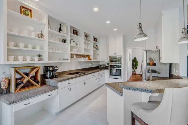 501 Sandy Cv, Old Hickory, TN 37138