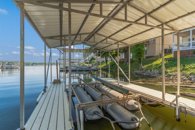 501 Sandy Cv, Old Hickory, TN 37138