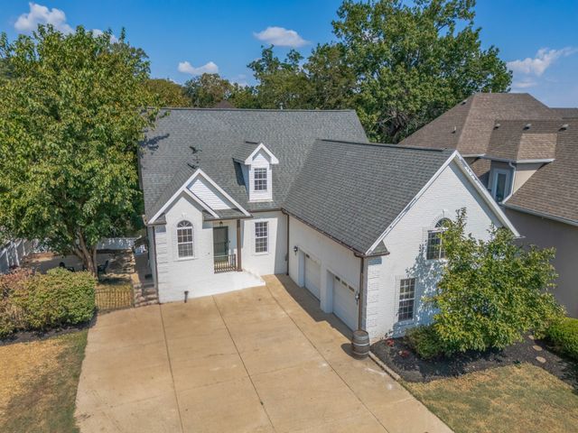 501 Sandy Cv, Old Hickory, TN 37138