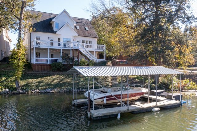 501 Sandy Cv, Old Hickory, TN 37138