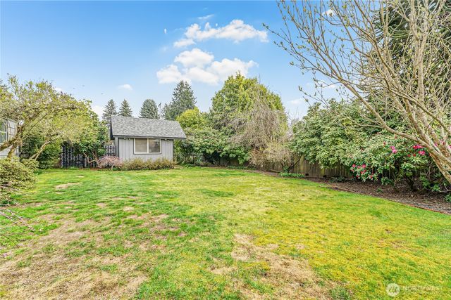 516 N 5th Avenue SW, Tumwater, WA 98512