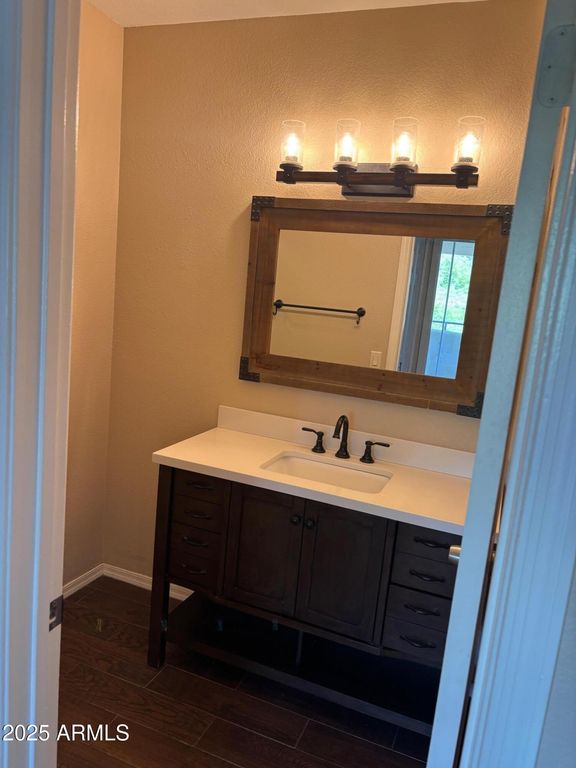 Image 22 of property listing at 1825 W RAY Road 2082, Chandler, AZ 85224