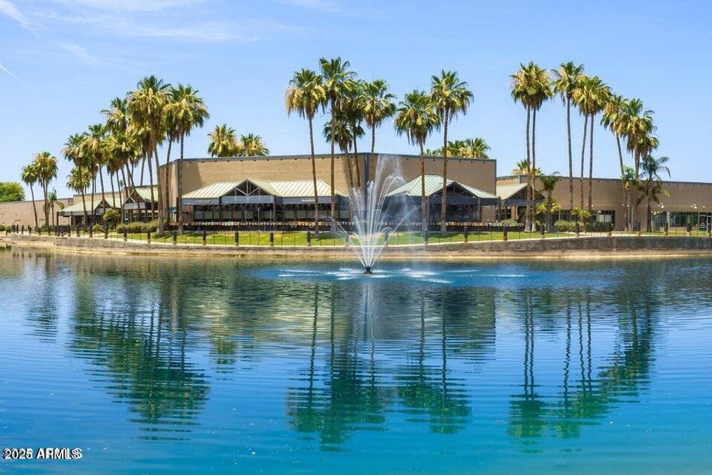 Image 30 of property listing at 1825 W RAY Road 2082, Chandler, AZ 85224