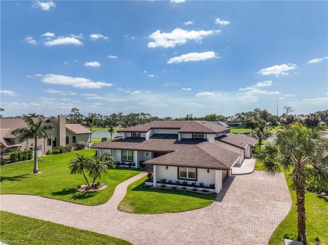 16924 Timberlakes DR E, Fort Myers, FL 33908