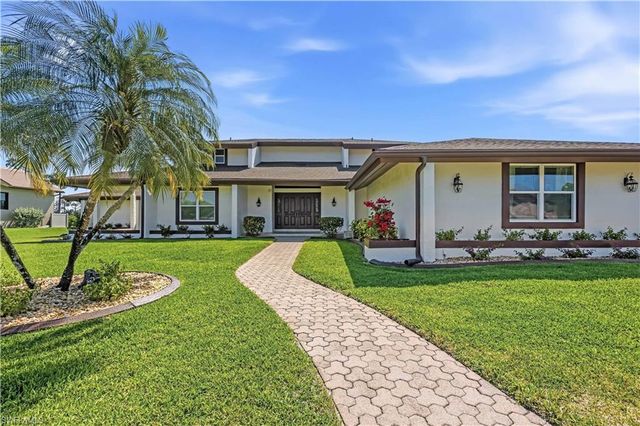 16924 Timberlakes DR E, Fort Myers, FL 33908