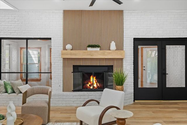 213 Westpark Drive S, Mckinney, TX 75072