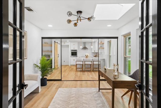 213 Westpark Drive S, Mckinney, TX 75072