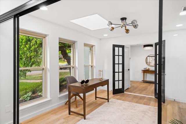 213 Westpark Drive S, Mckinney, TX 75072