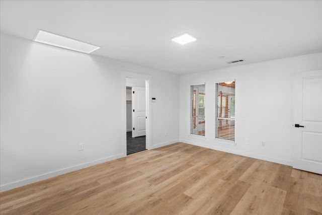 213 Westpark Drive S, Mckinney, TX 75072