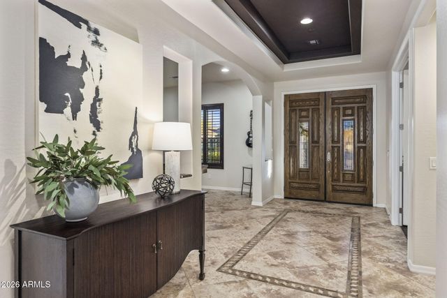 3950 E PATRICK Lane, Phoenix, AZ 85050