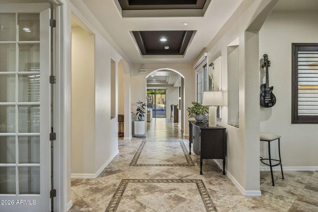 3950 E PATRICK Lane, Phoenix, AZ 85050