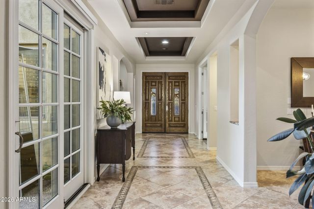 3950 E PATRICK Lane, Phoenix, AZ 85050