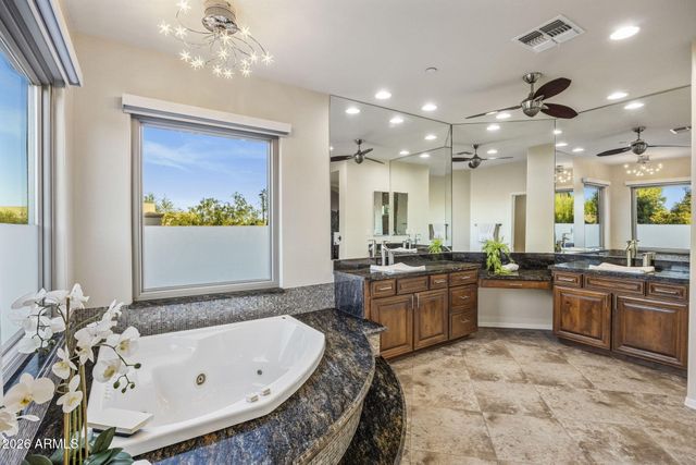 3950 E PATRICK Lane, Phoenix, AZ 85050