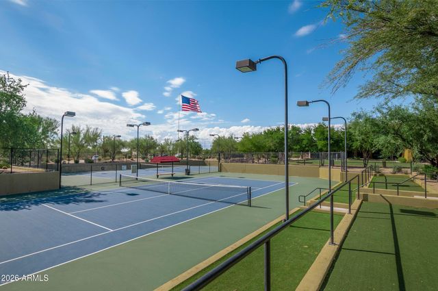 3950 E PATRICK Lane, Phoenix, AZ 85050