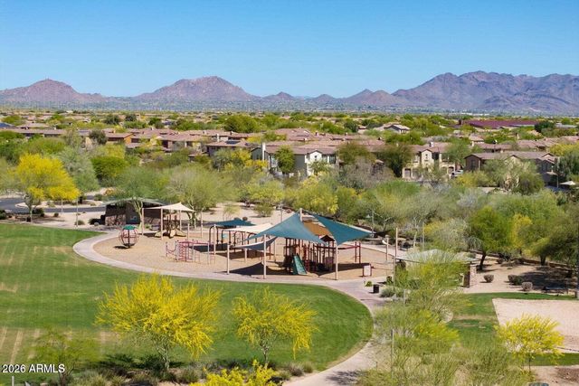 3950 E PATRICK Lane, Phoenix, AZ 85050