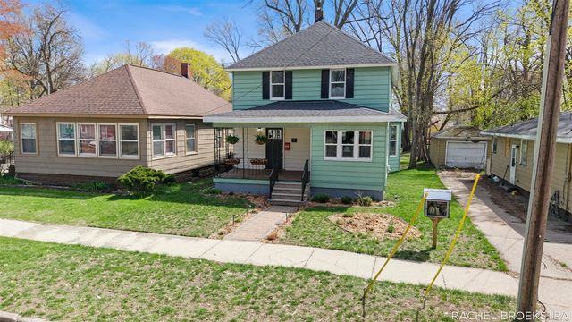 817 W Dale Avenue, Muskegon, MI 49441