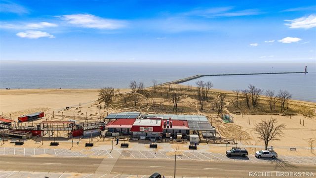 817 W Dale Avenue, Muskegon, MI 49441