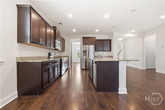 105 Grimsby Road, Savannah, GA 31407
