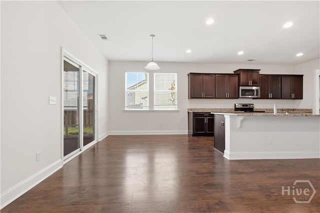 105 Grimsby Road, Savannah, GA 31407