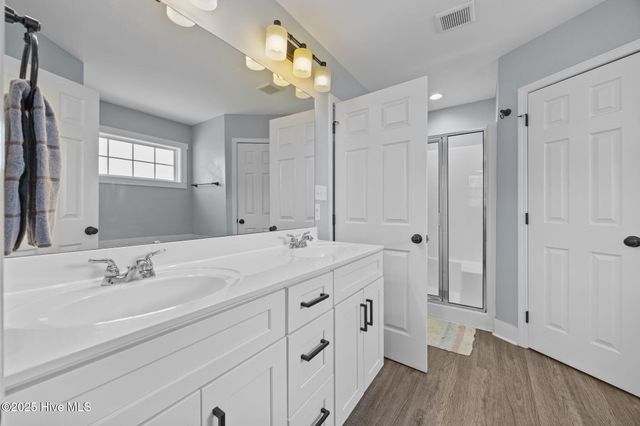 203 Reid Court S, Jacksonville, NC 28540