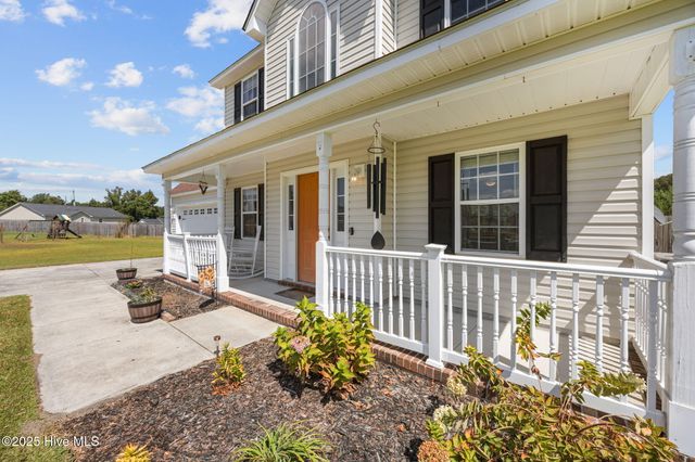 203 Reid Court S, Jacksonville, NC 28540