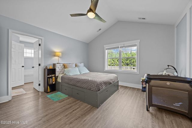 203 Reid Court S, Jacksonville, NC 28540
