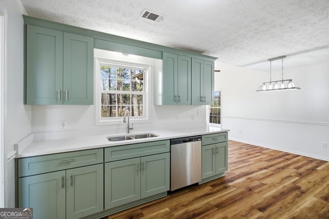 290 The Falls Boulevard, Covington, GA 30016