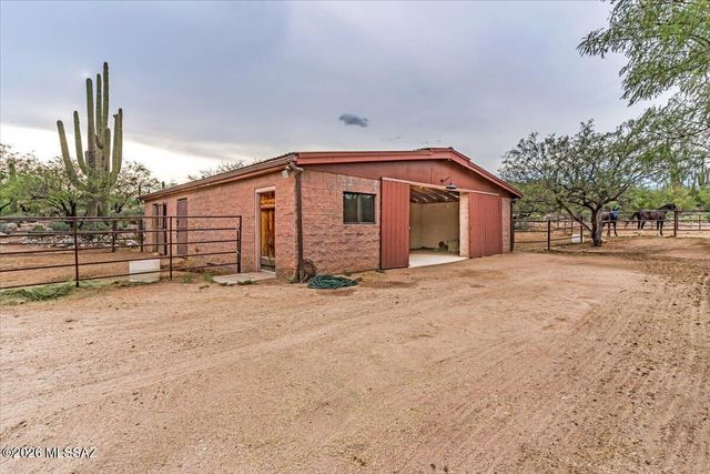 13670 E Camino La Cebadilla, Tucson, AZ 85749