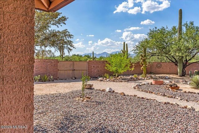 13670 E Camino La Cebadilla, Tucson, AZ 85749
