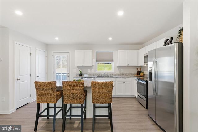 152 EMMET ST, Middletown, VA 22645