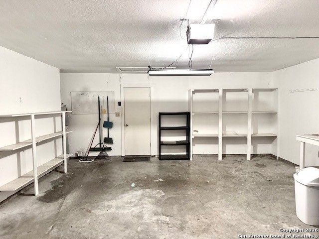 1104 Newhall St, Beeville, TX 78102