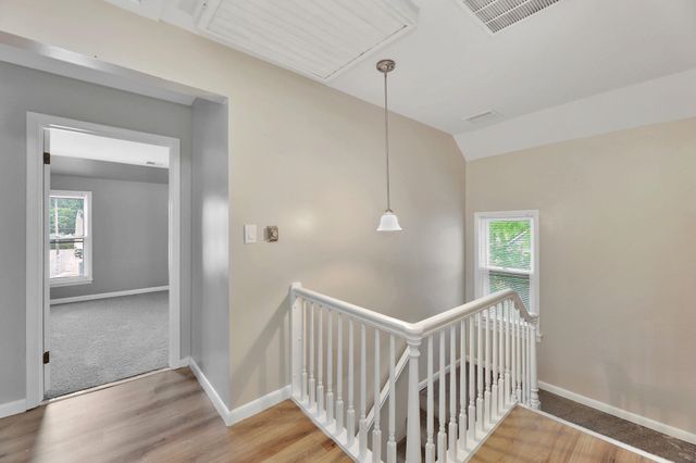 205 College St, Halstead, KS 67056