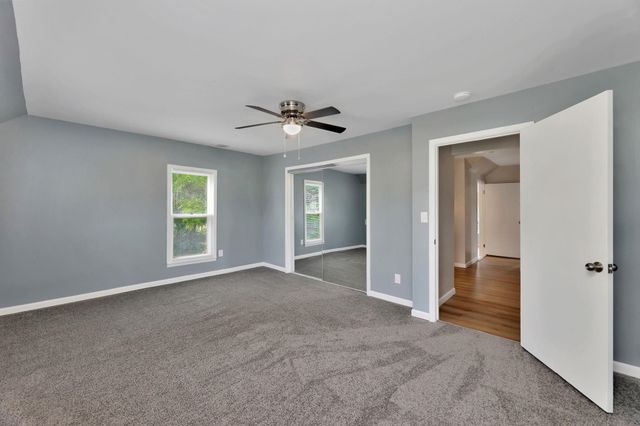 205 College St, Halstead, KS 67056