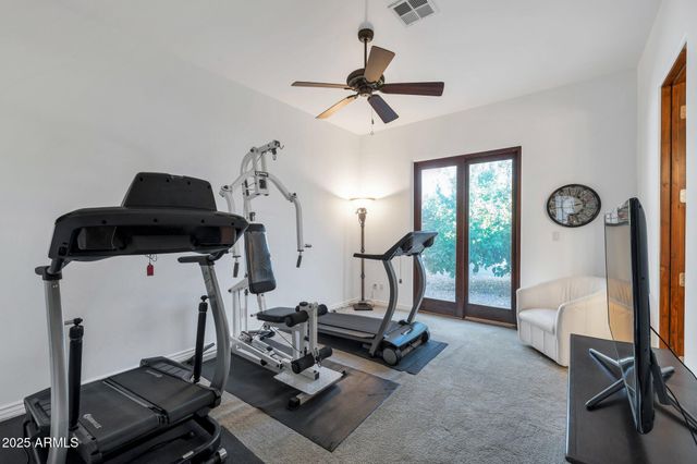 311 E WEXFORD Cove, Phoenix, AZ 85020