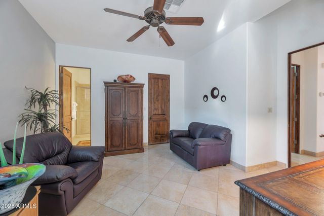 311 E WEXFORD Cove, Phoenix, AZ 85020