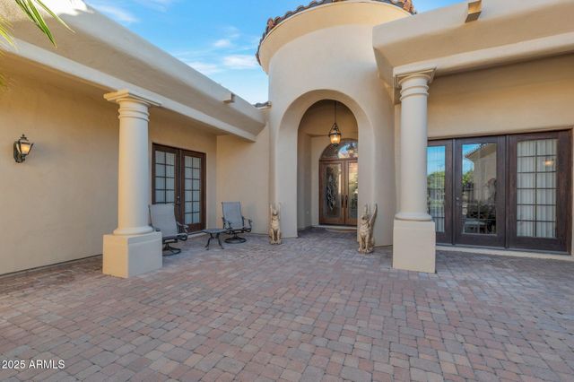 311 E WEXFORD Cove, Phoenix, AZ 85020