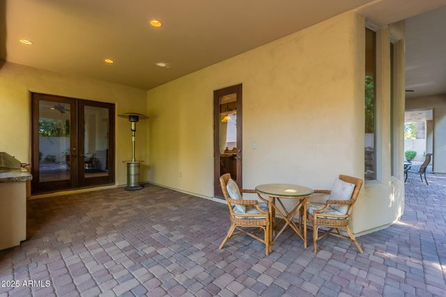 311 E WEXFORD Cove, Phoenix, AZ 85020
