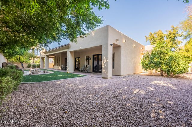311 E WEXFORD Cove, Phoenix, AZ 85020