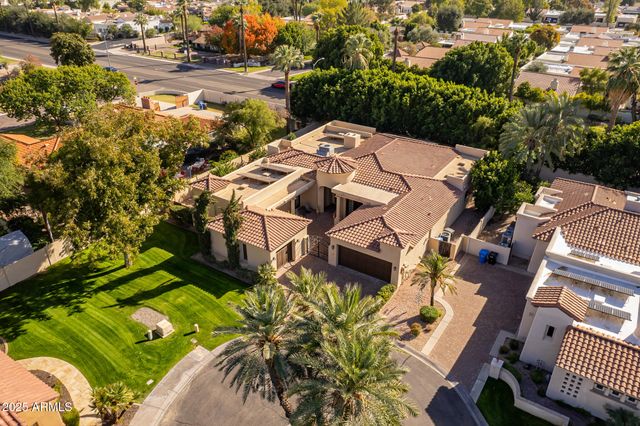 311 E WEXFORD Cove, Phoenix, AZ 85020