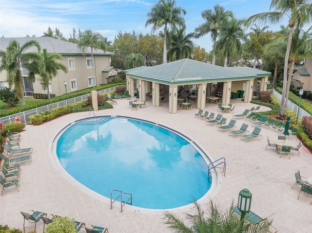 7919 Exeter Blvd 102, Tamarac, FL 33321