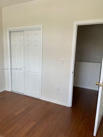 10850 SW 243rd Ln, Homestead, FL 33032