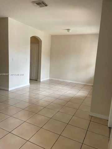 10850 SW 243rd Ln, Homestead, FL 33032