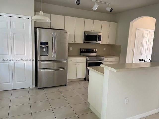 10850 SW 243rd Ln, Homestead, FL 33032